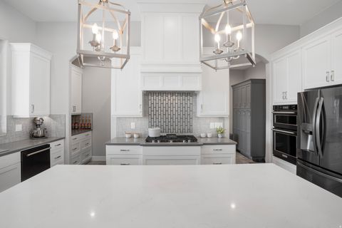 Tiny photo for 513 W 80 S, Ivins, UT 84738 (MLS # 2135251)