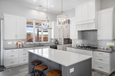 Tiny photo for 513 W 80 S, Ivins, UT 84738 (MLS # 2135251)