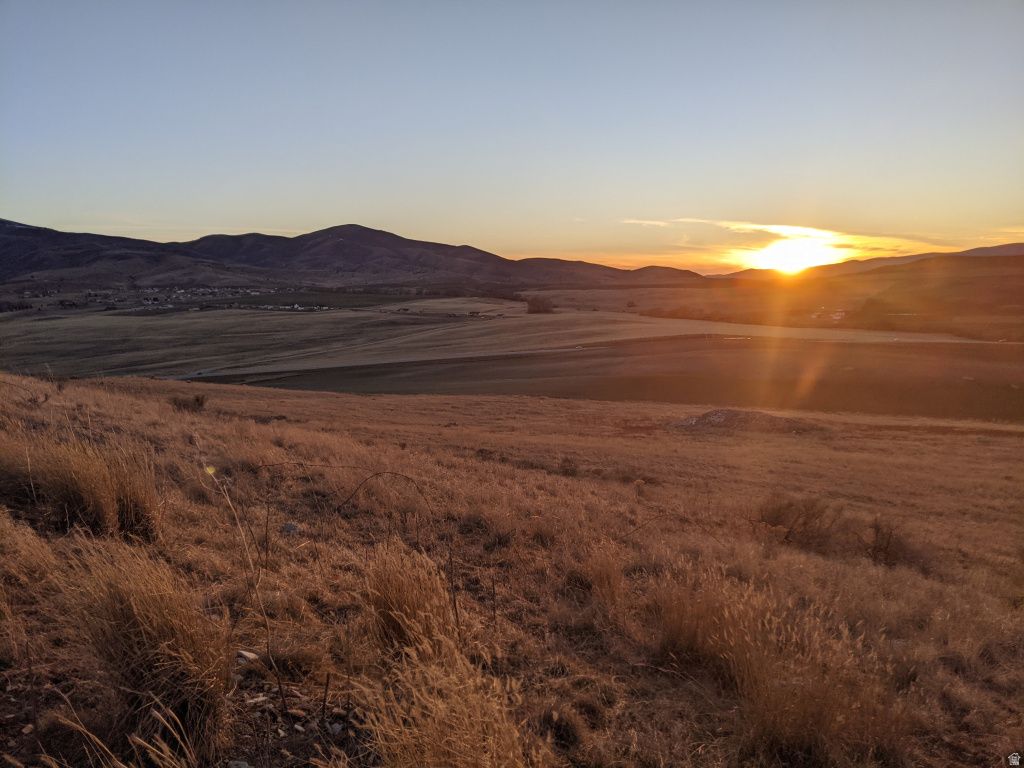 Photo of 2700 N VALLEY VW W, Petersboro, UT 84325 (MLS # 2140733)