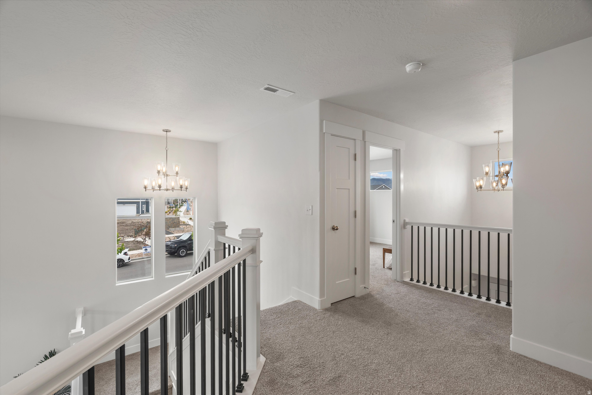 KING'S CANYON - Residential