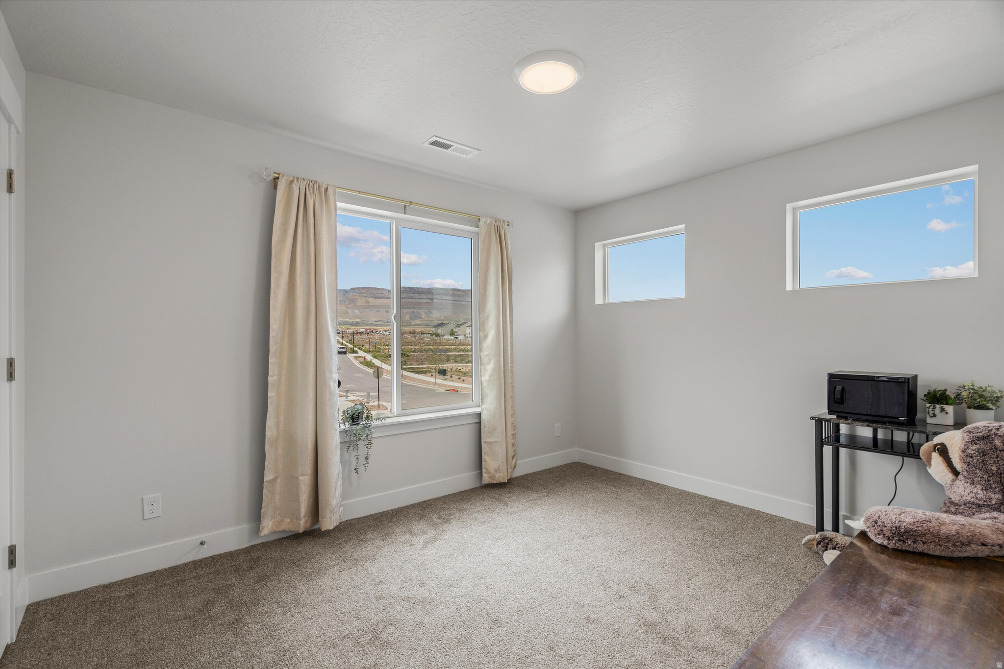 KING'S CANYON - Residential