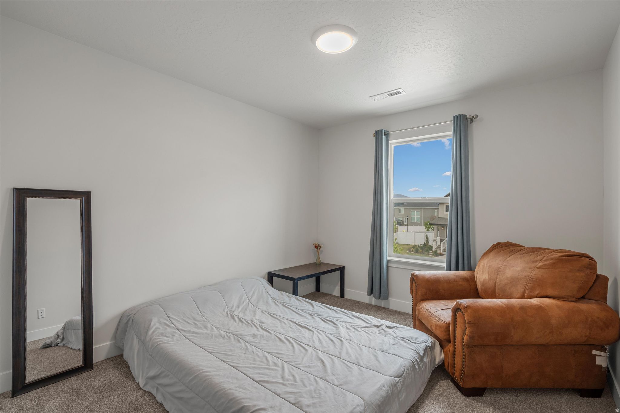 KING'S CANYON - Residential