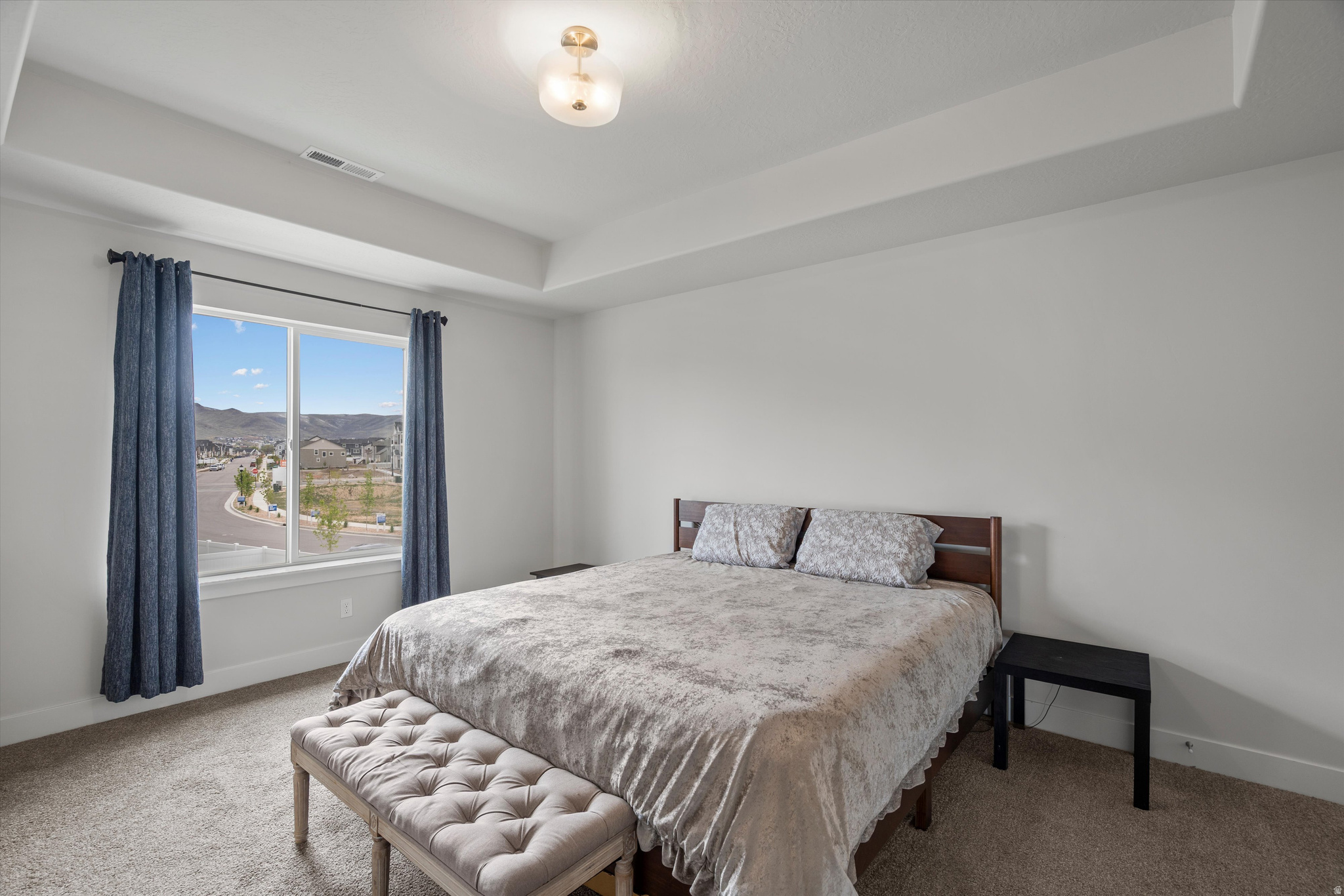 KING'S CANYON - Residential