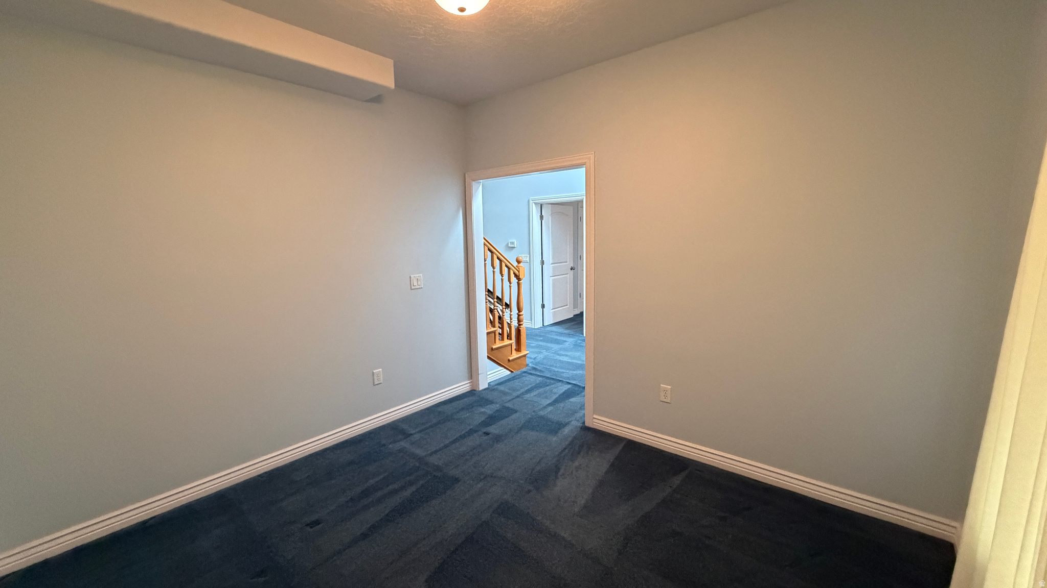 ROCKVILLE - Residential