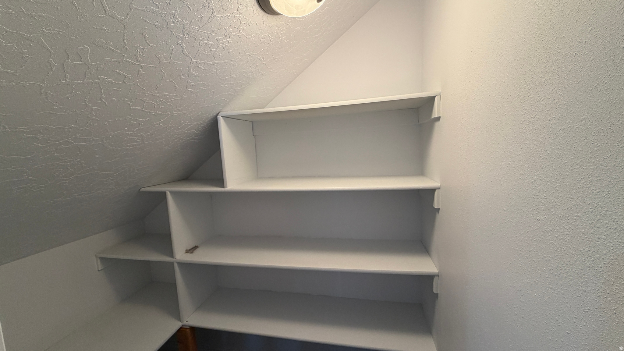 ROCKVILLE - Residential