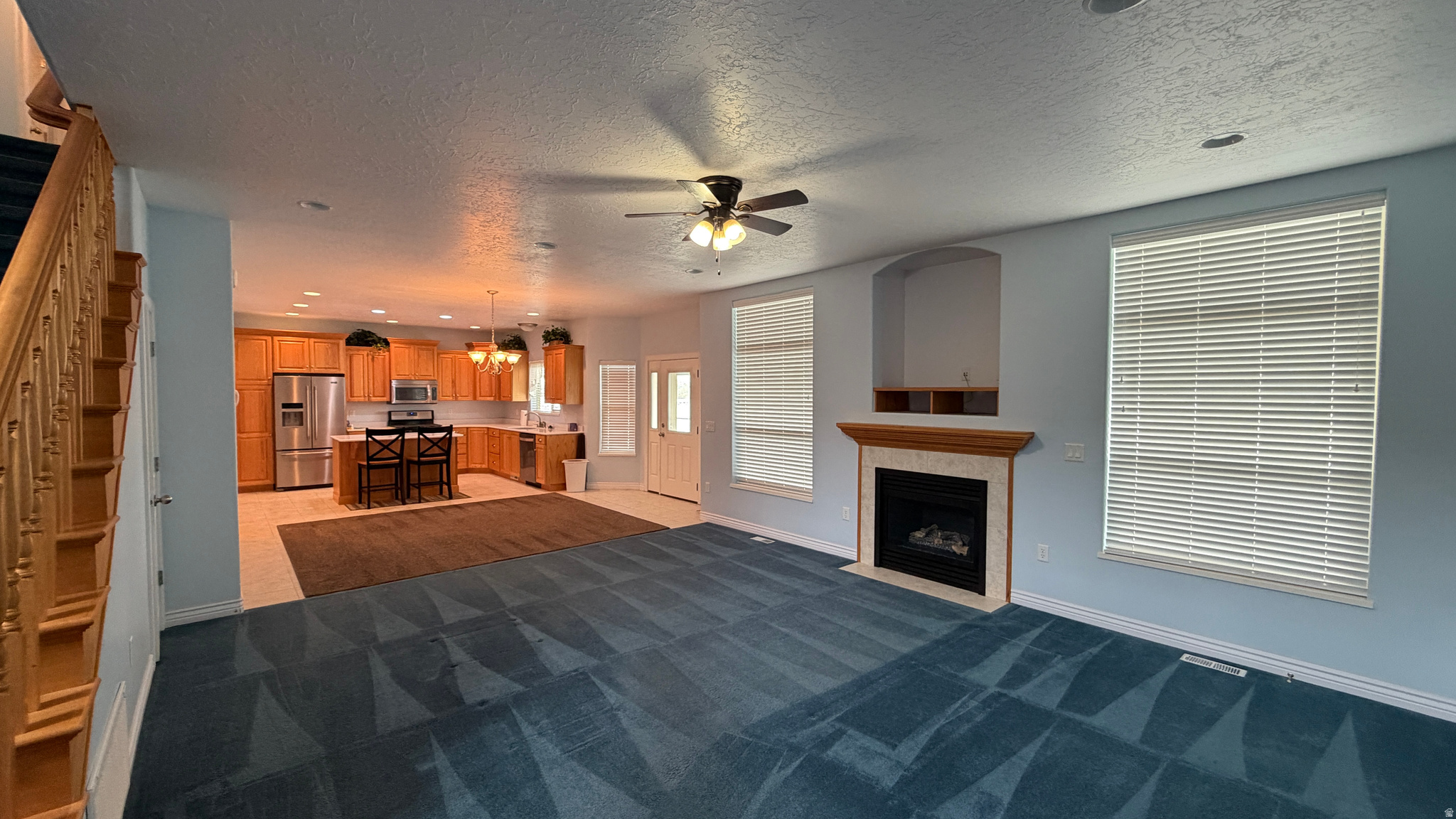 ROCKVILLE - Residential