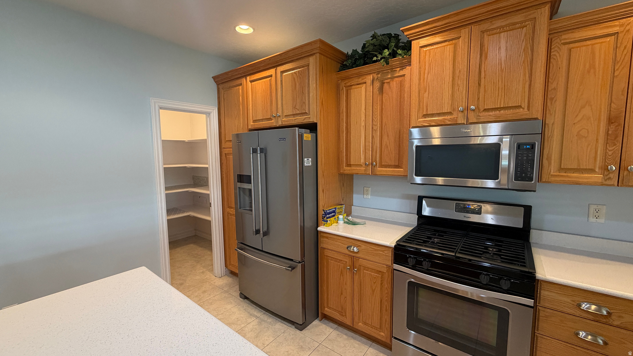 ROCKVILLE - Residential