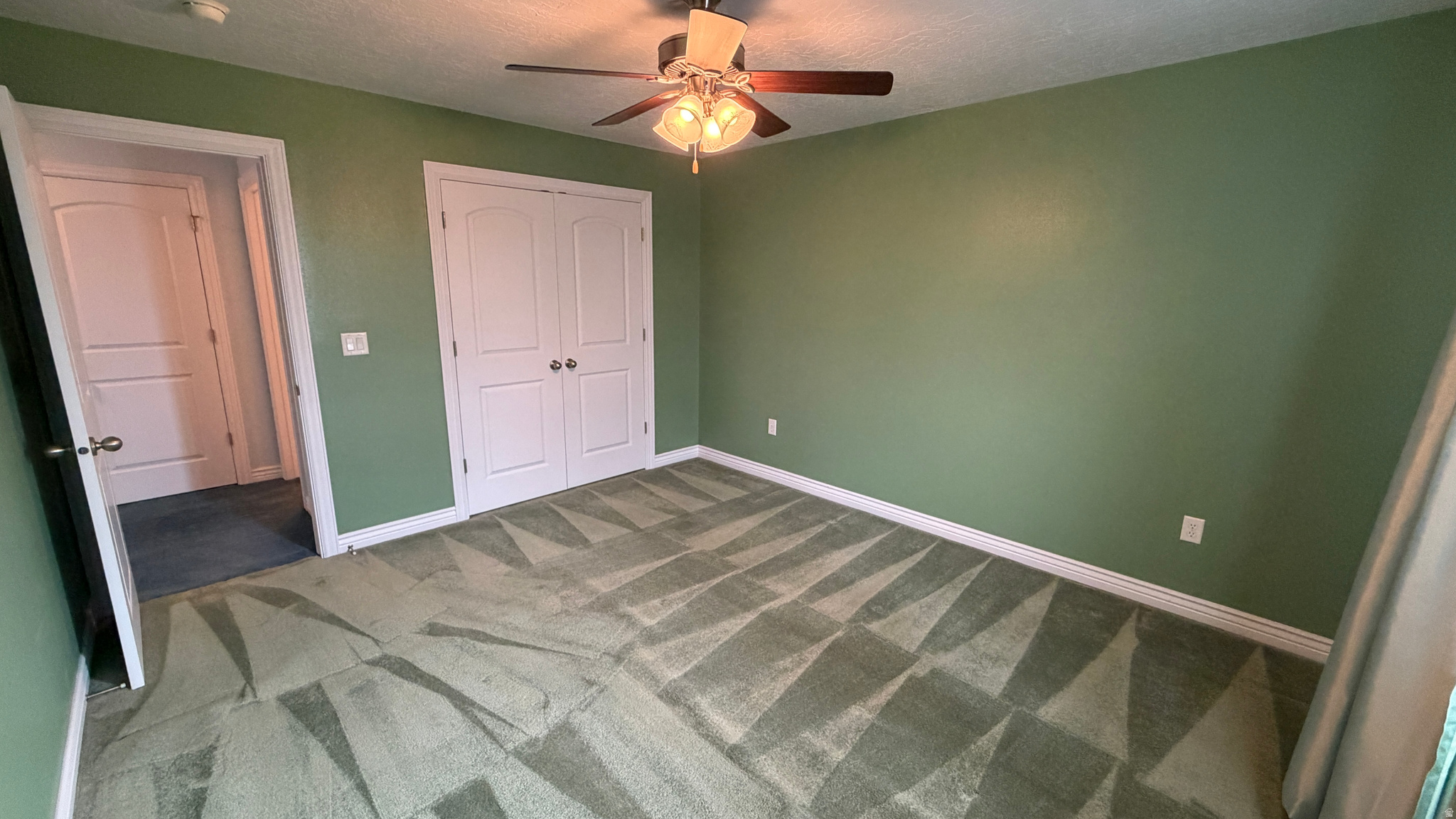 ROCKVILLE - Residential