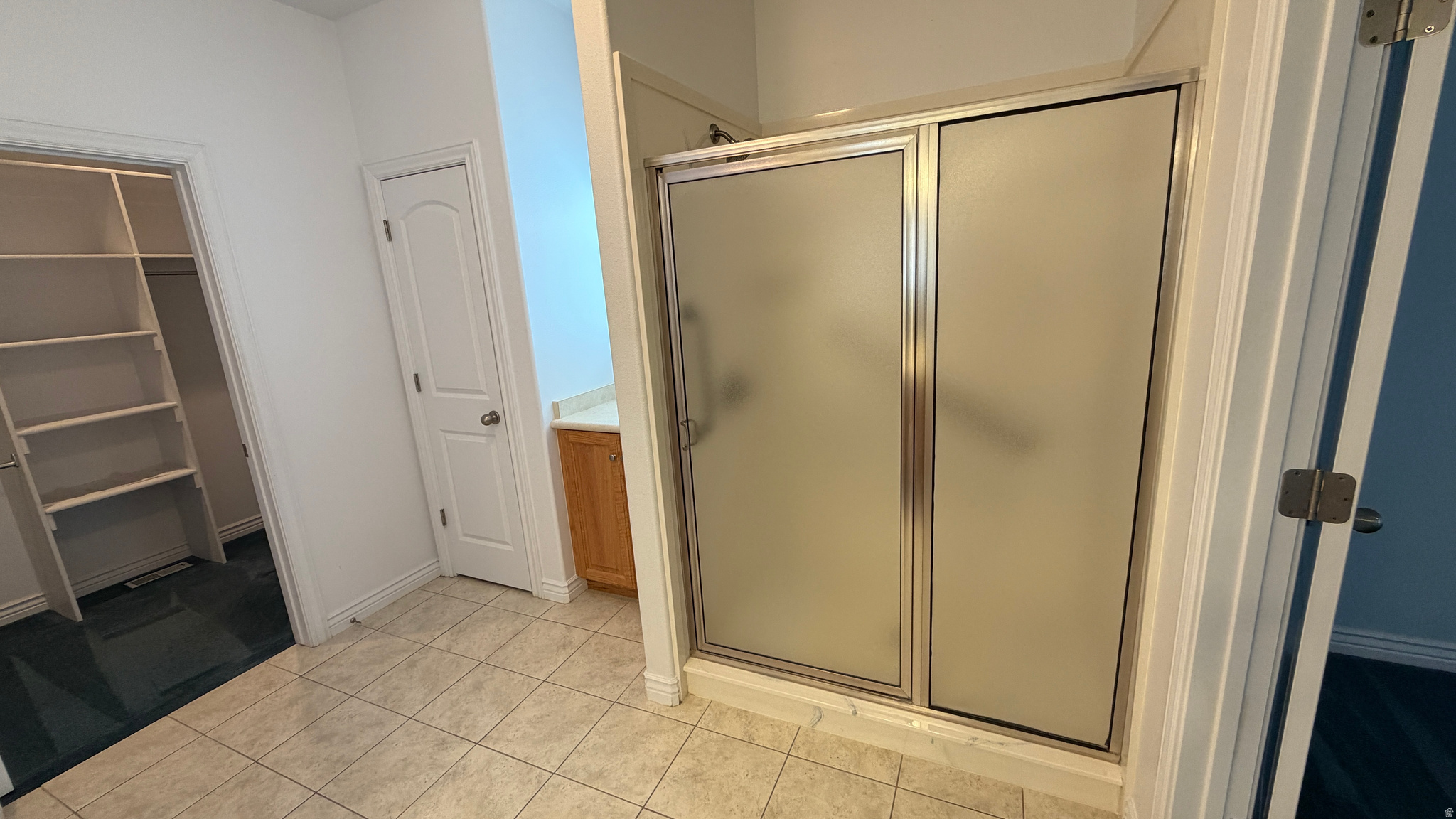 ROCKVILLE - Residential