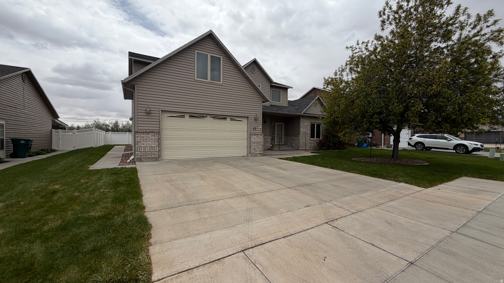 ROCKVILLE - Residential