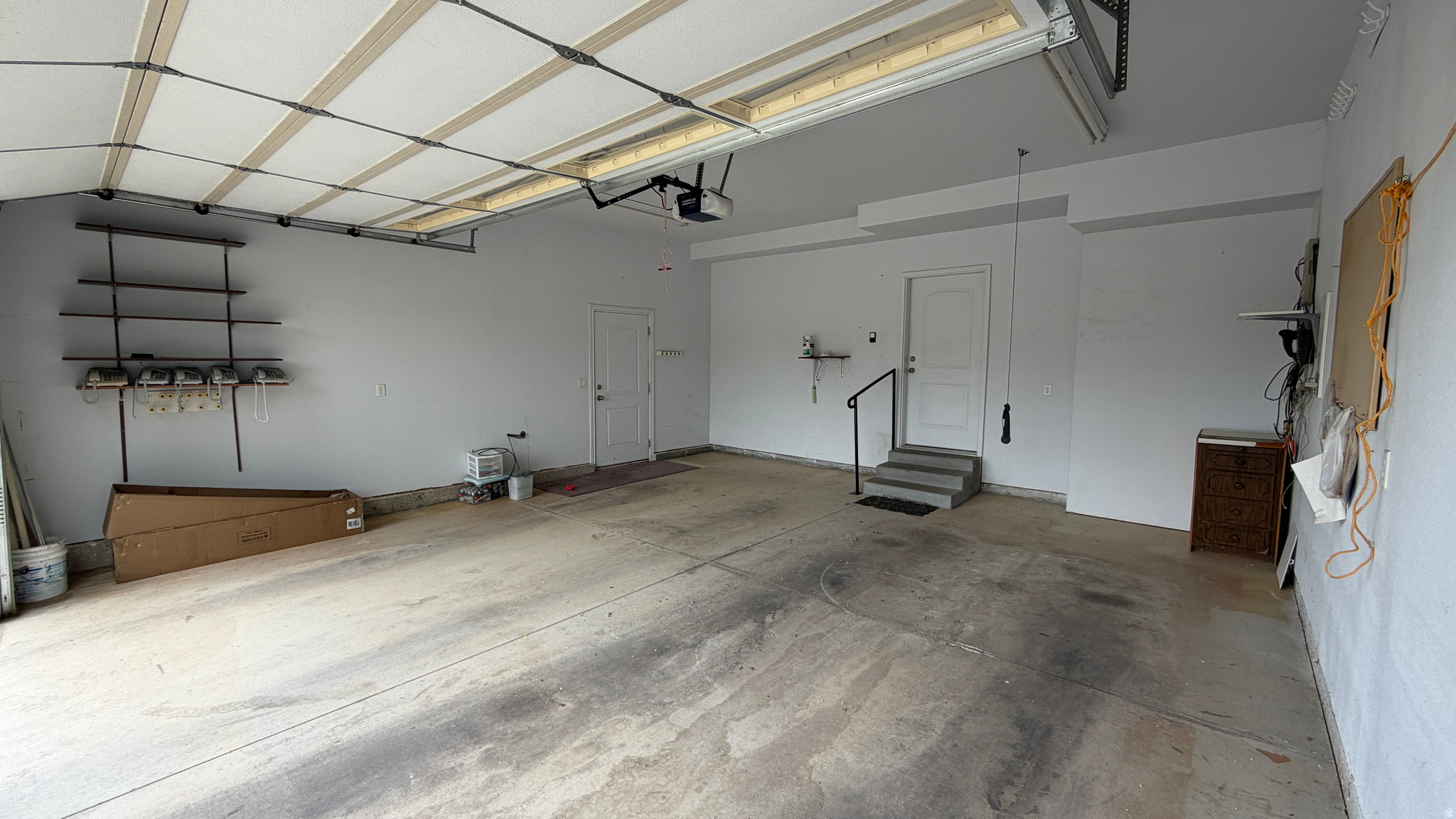 ROCKVILLE - Residential