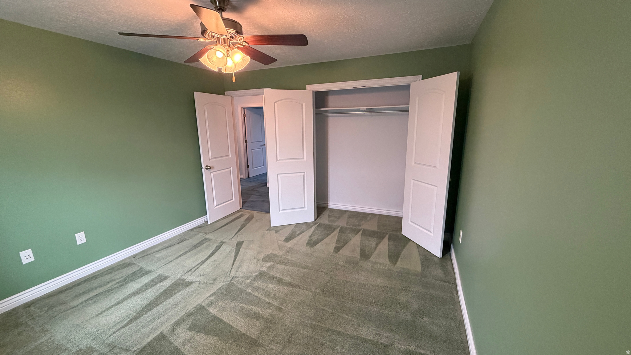 ROCKVILLE - Residential