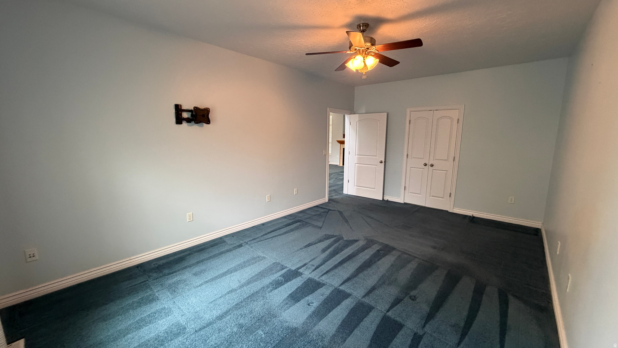 ROCKVILLE - Residential