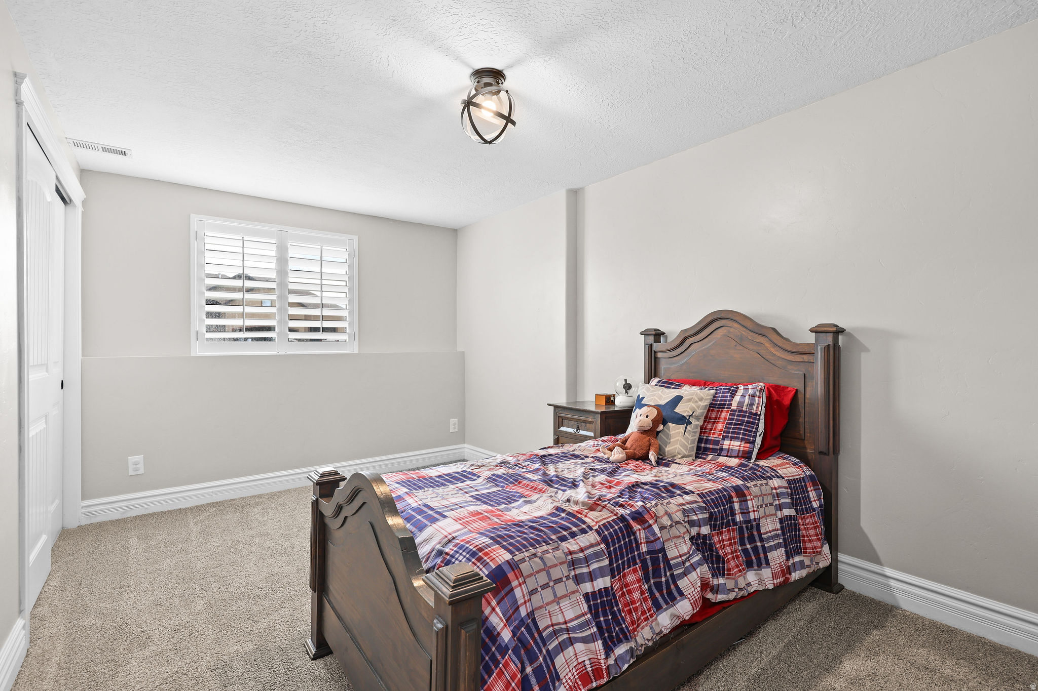 FOX MEADOWS - Residential