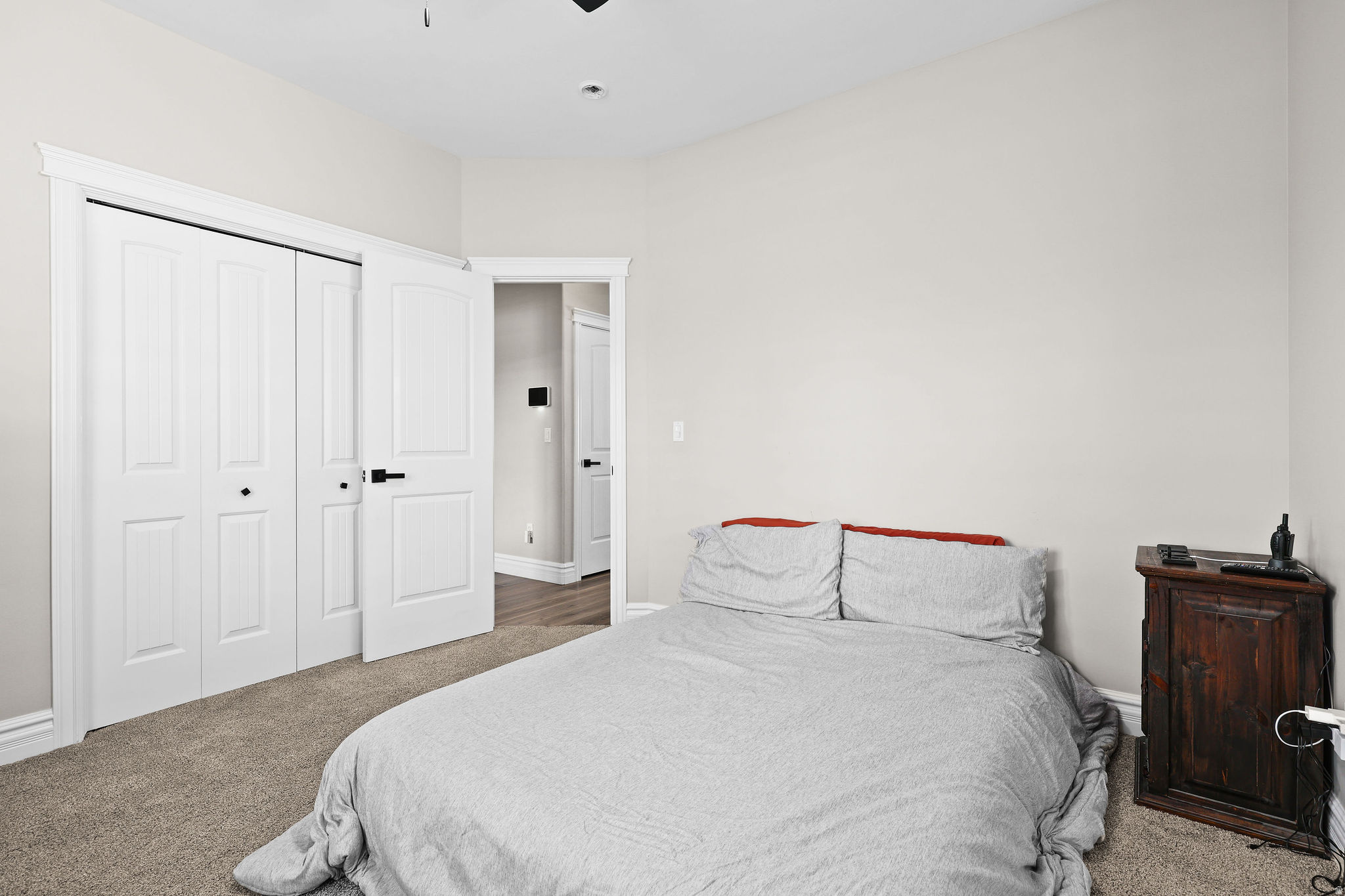 FOX MEADOWS - Residential