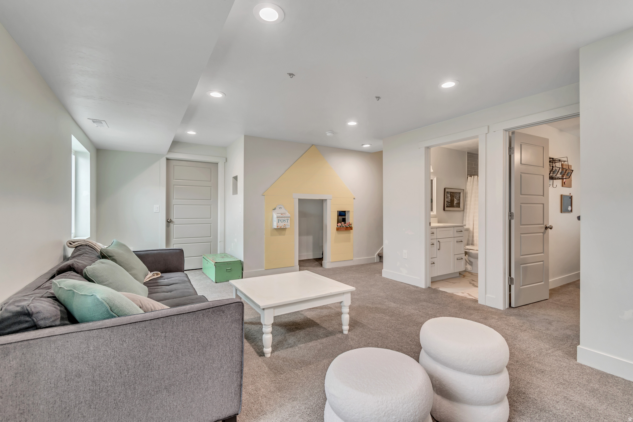 SAGEWOOD VILLAGE - Residential