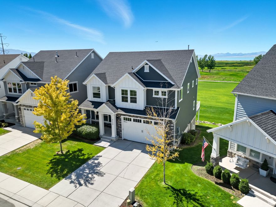 Welcome to your dream home, perfectly positioned backing the Sleepy Ridge Golf Course! This stunning property boasts a wealth of upgrades and a modern open floor plan, ideal for both comfortable living and elegant entertaining. Step inside to discover impressive vaulted ceilings that enhance the airy feel of the home. Culinary enthusiasts will fall in love with the gourmet kitchen, featuring double ovens for all your cooking needs. The spacious main suite is a true retreat, offering a luxurious custom walk-in closet designed to meet all your storage needs.Whether you're enjoying a quiet evening at home or hosting a gathering, this home is designed to accommodate your lifestyle seamlessly. Square feet as per County.  Buyer and Buyer's Broker to verify all information including square footage and acreage.