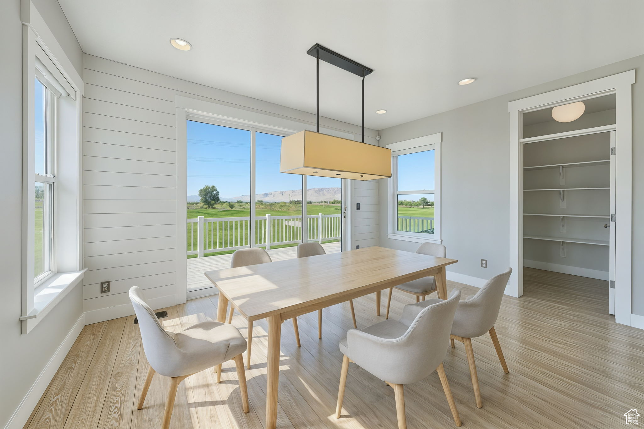 RIDGE - Residential
