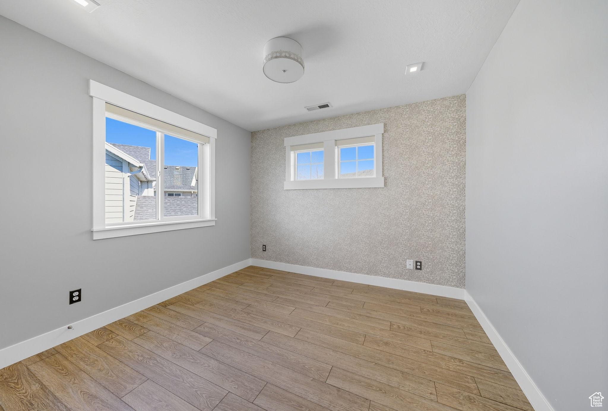 RIDGE - Residential