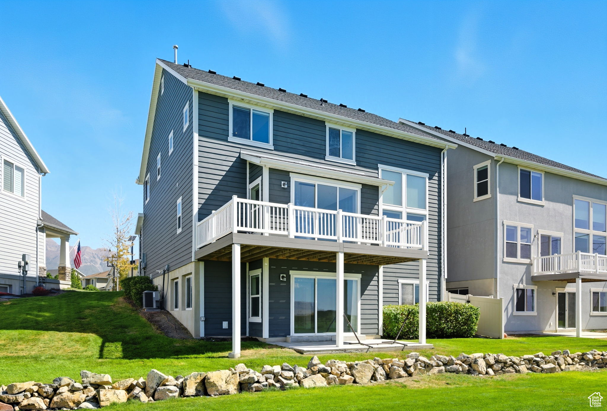 RIDGE - Residential