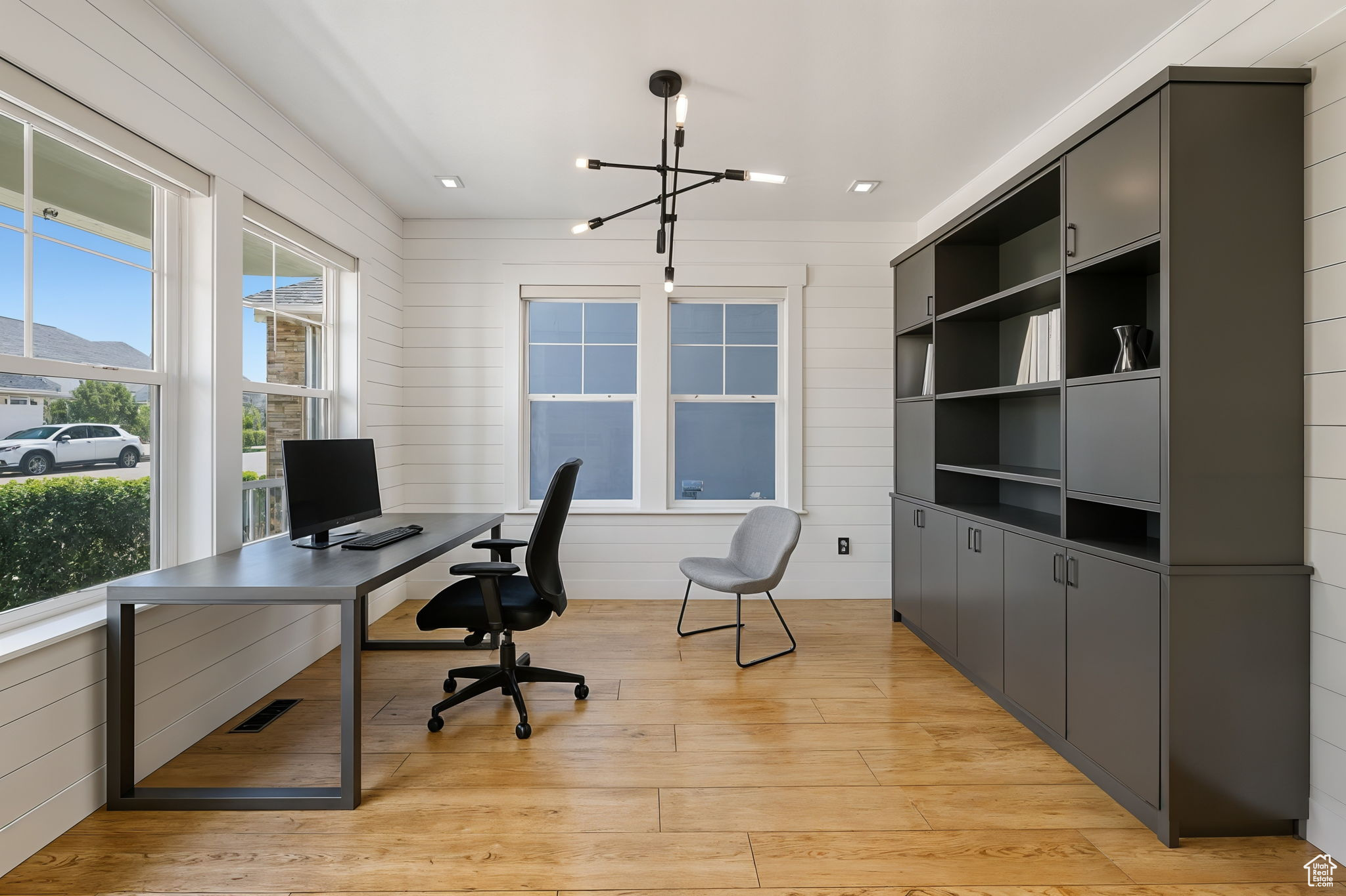 RIDGE - Residential