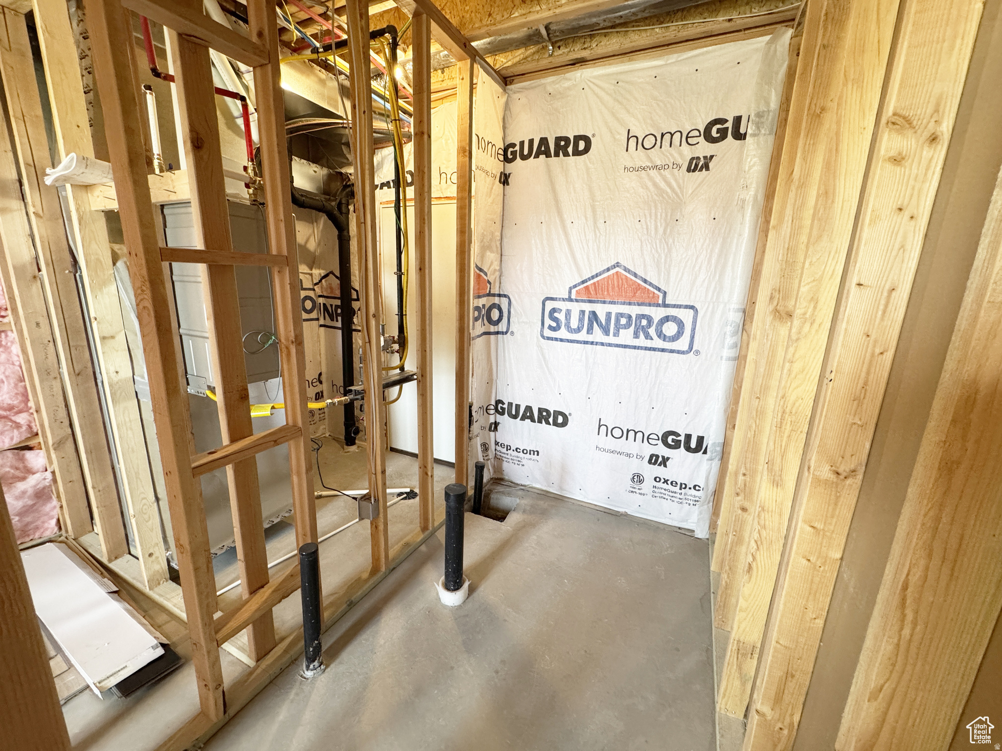 DAYBREAK - Residential