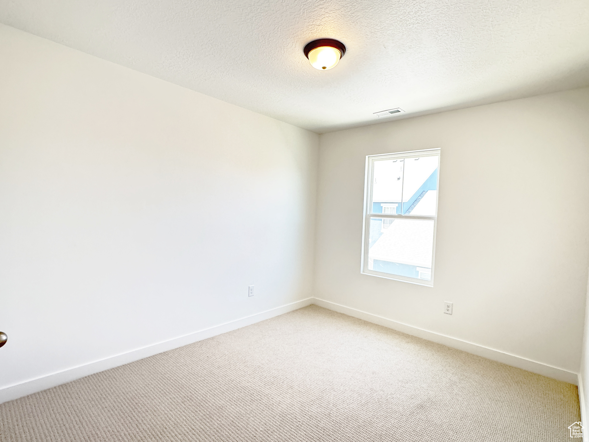 DAYBREAK - Residential