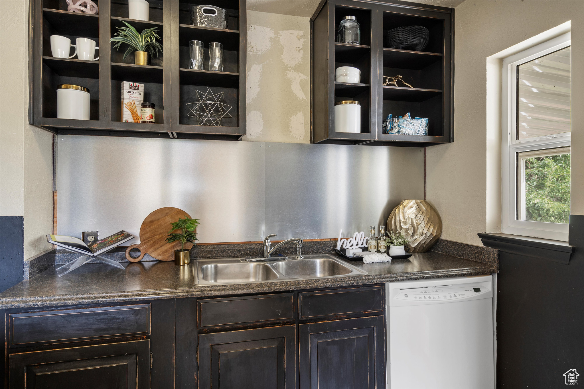 LAYTON PARK - Residential