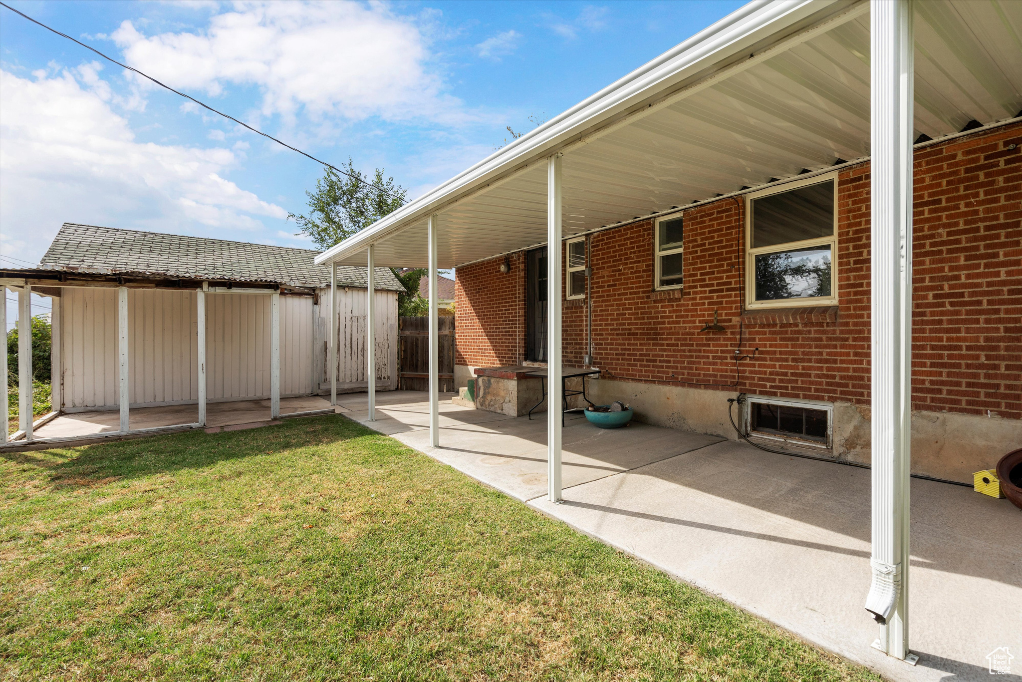 LAYTON PARK - Residential