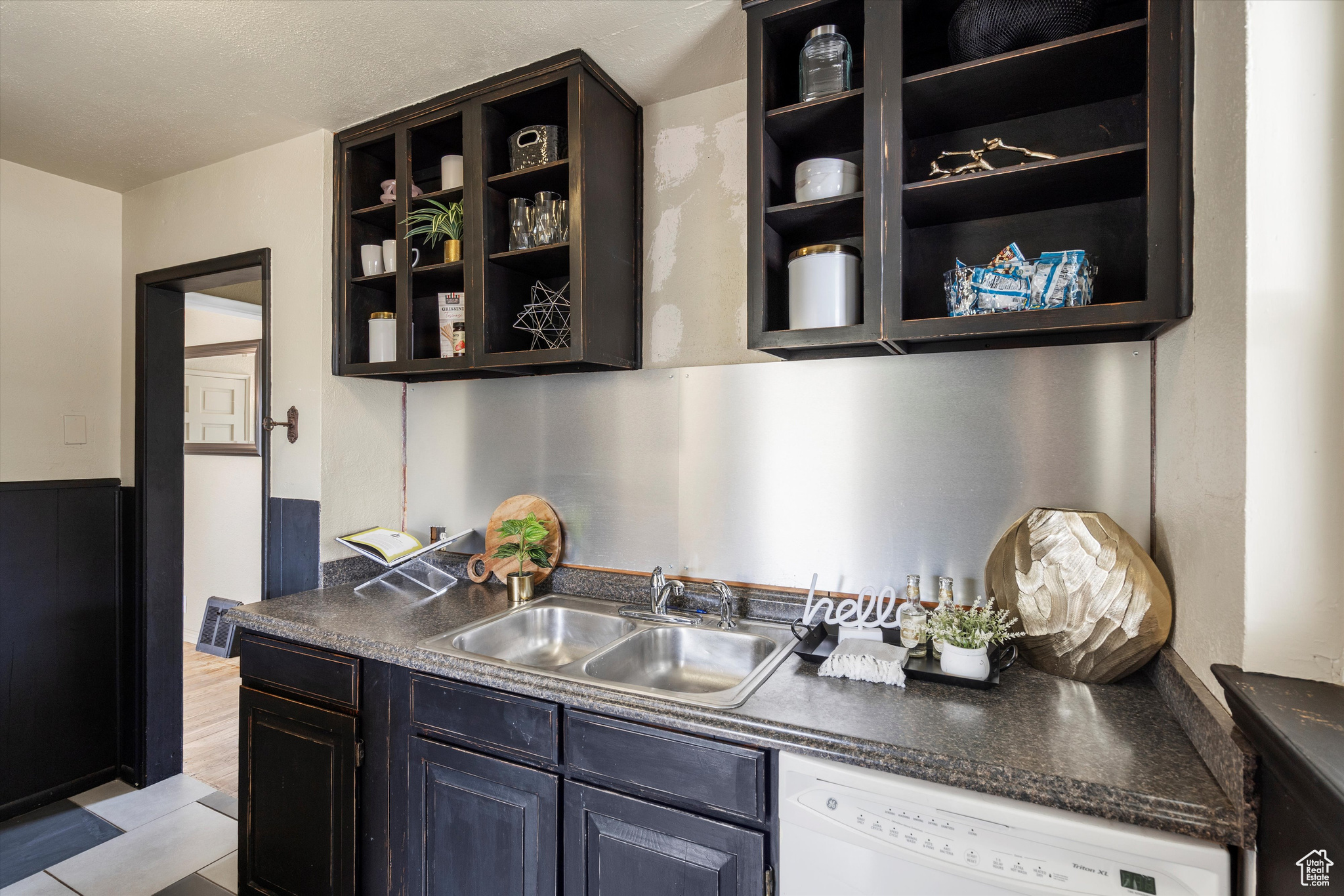 LAYTON PARK - Residential