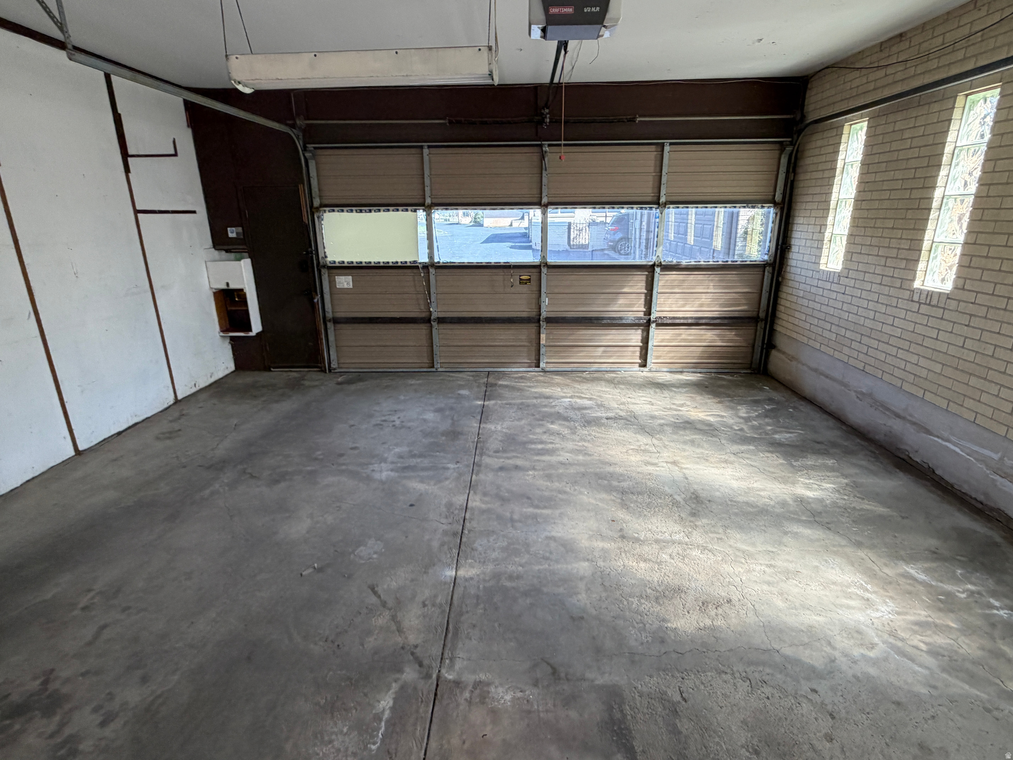 EMERALD HILLS - Residential