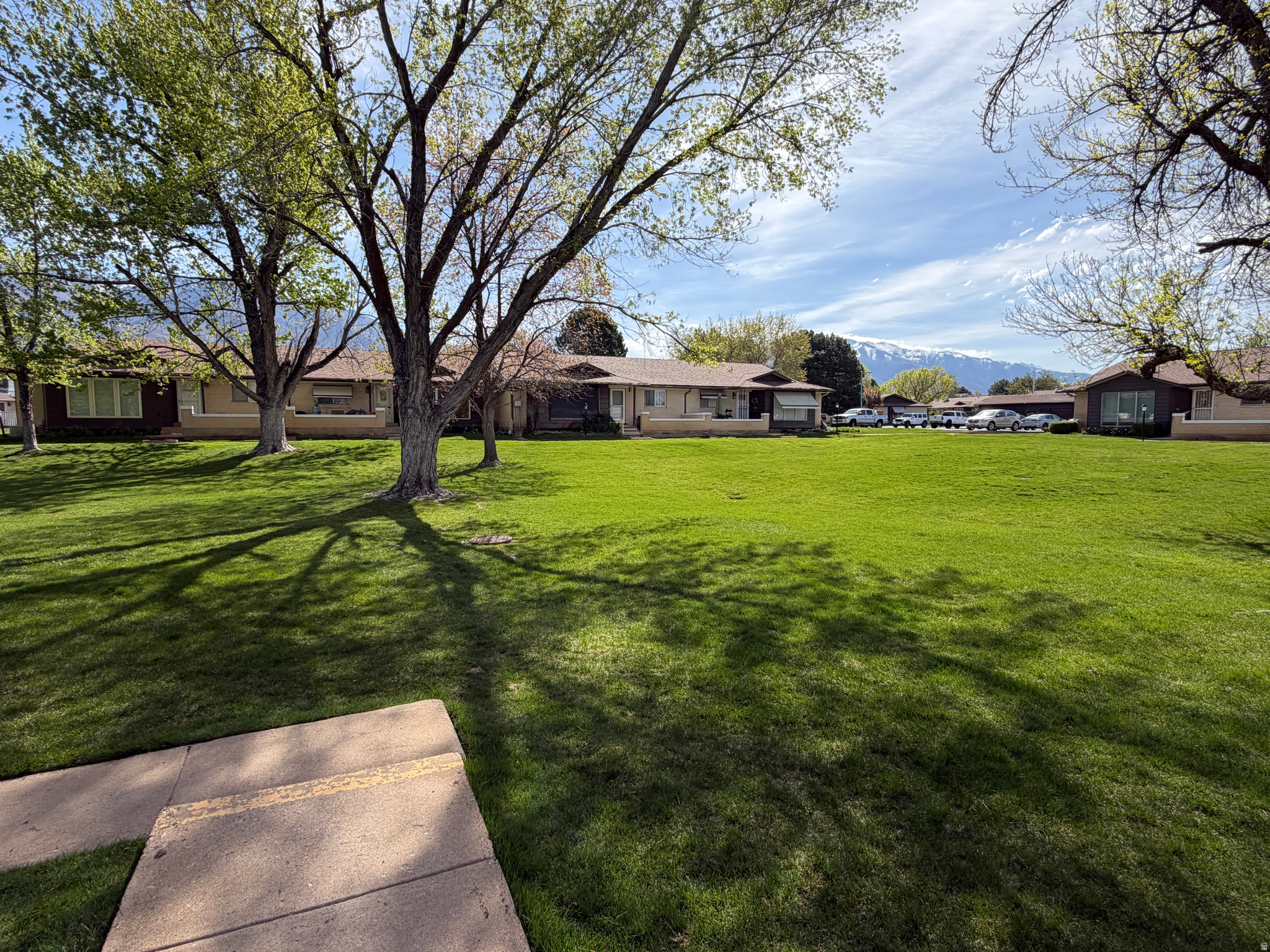 EMERALD HILLS - Residential