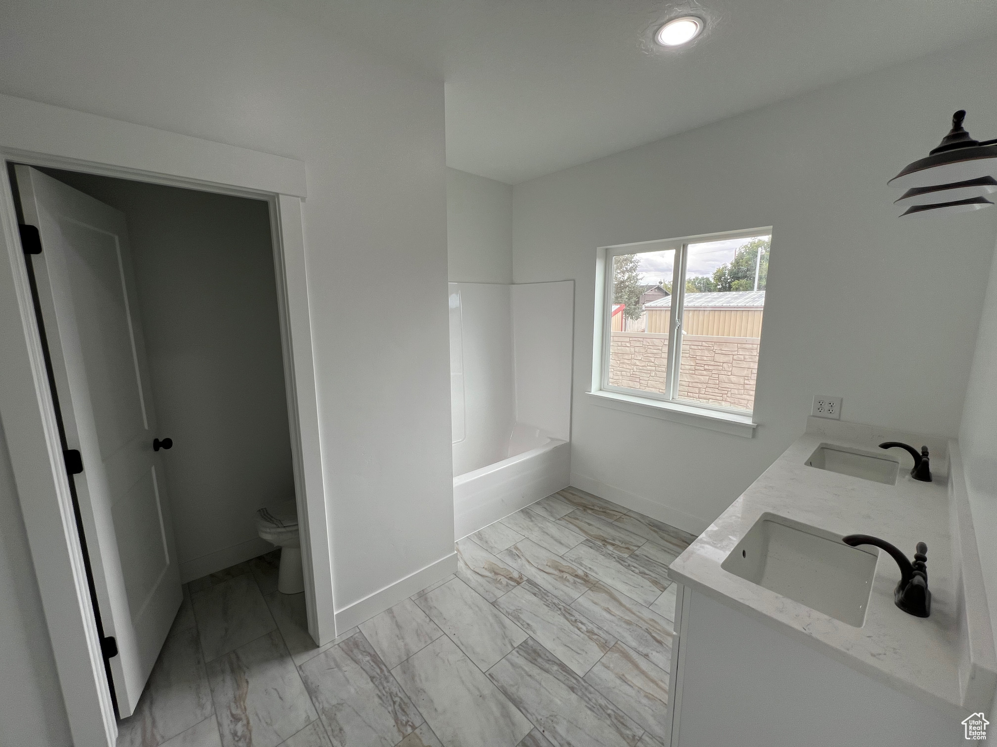 LEGACY MEADOWS - Residential Income