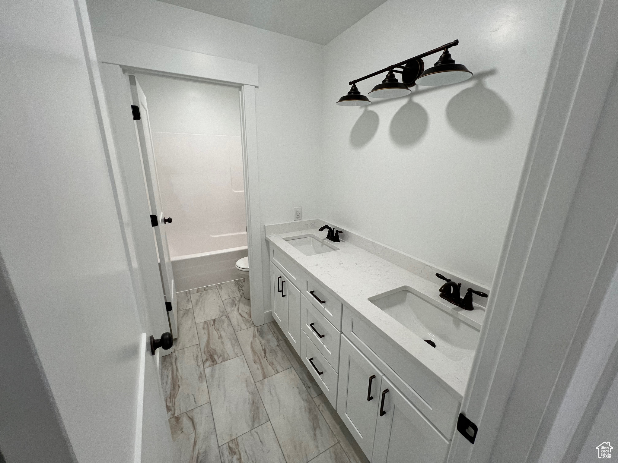 LEGACY MEADOWS - Residential Income