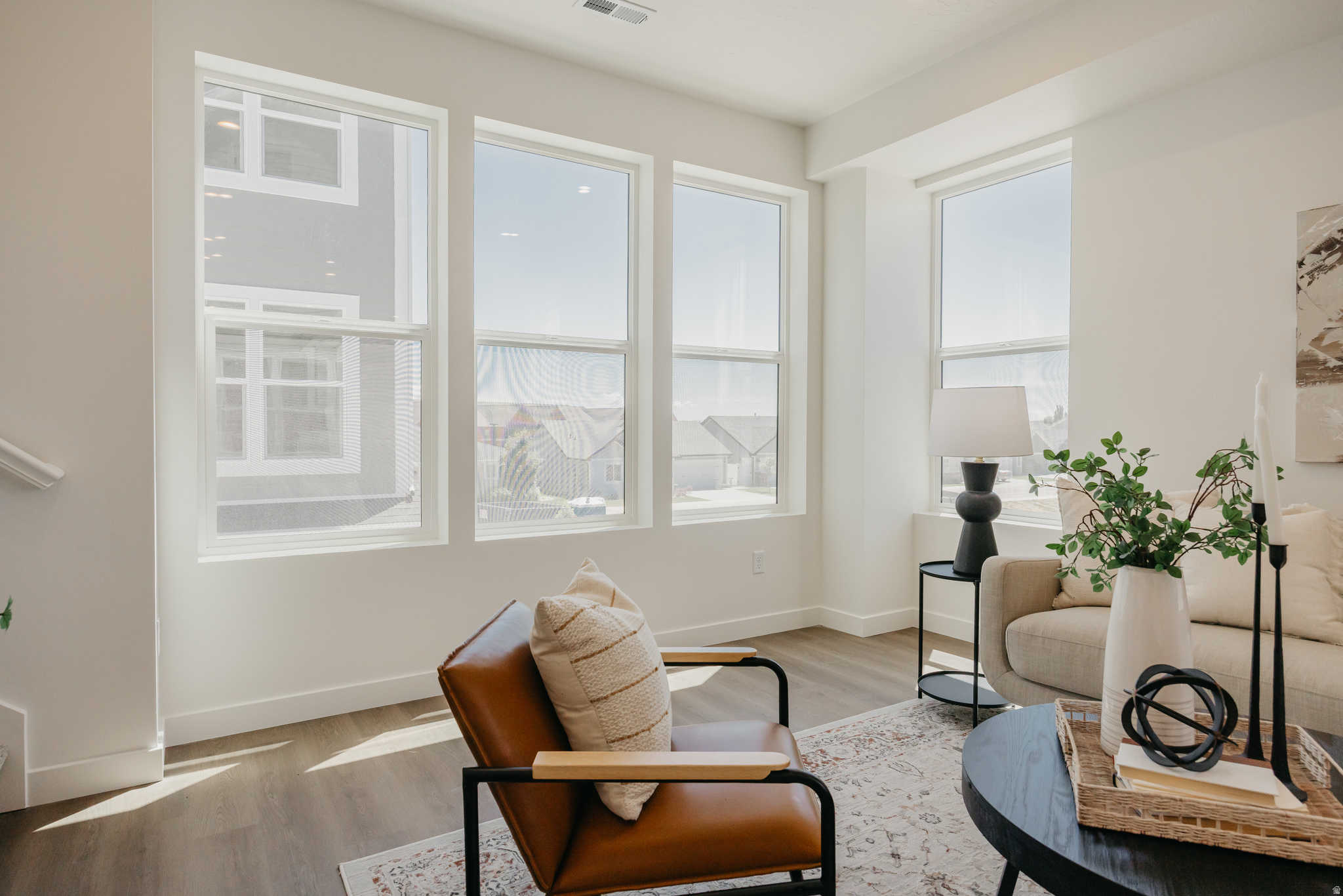 PROMINENCE POINT - Residential