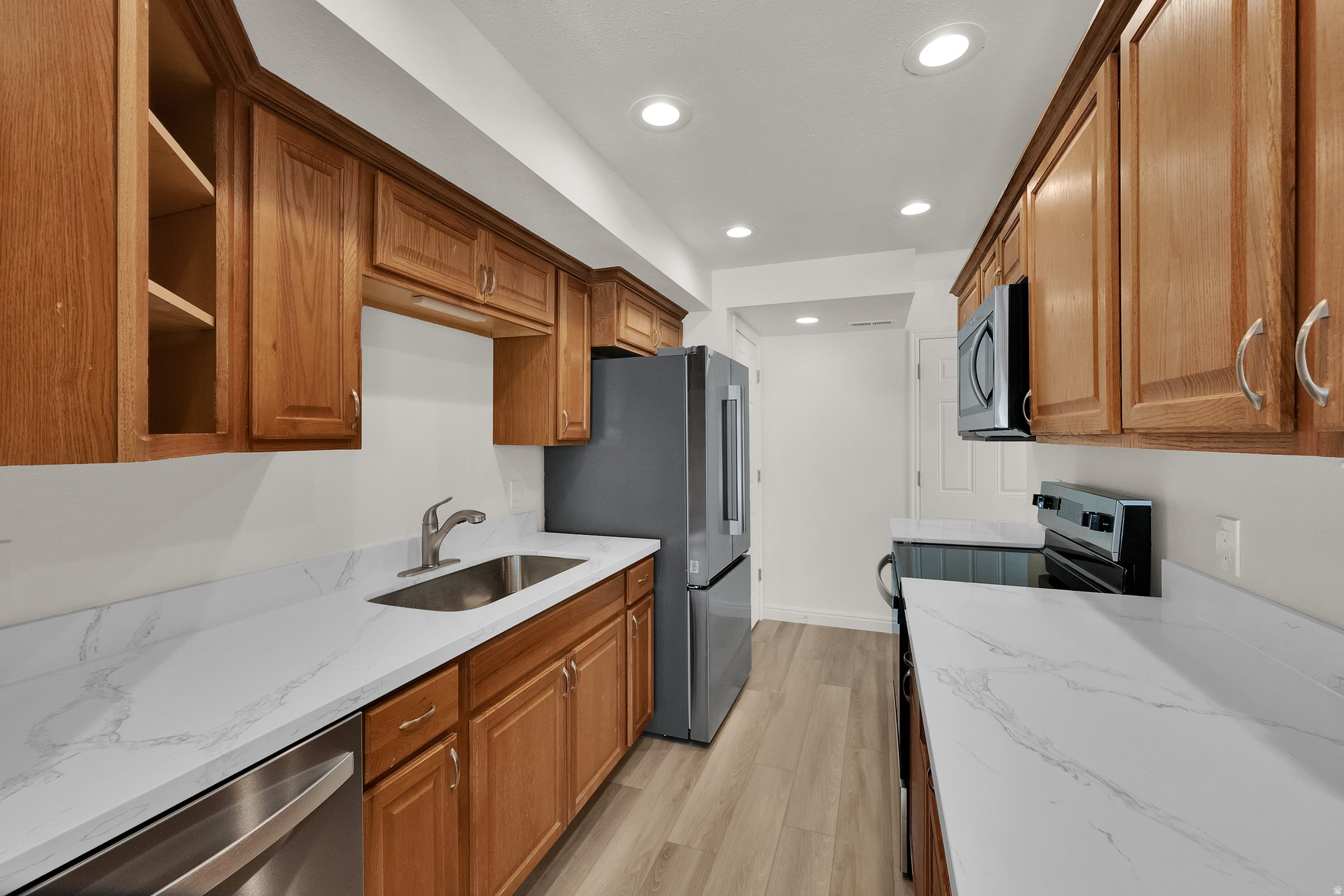 SOUTHAMPTON #2 - Residential Lease