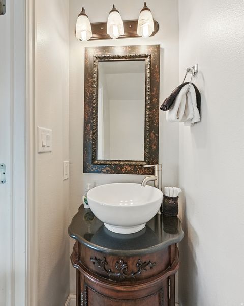 Tiny photo for 286 W EAGLES ROOST ST #C107, Brian Head, UT 84719 (MLS # 2121022)