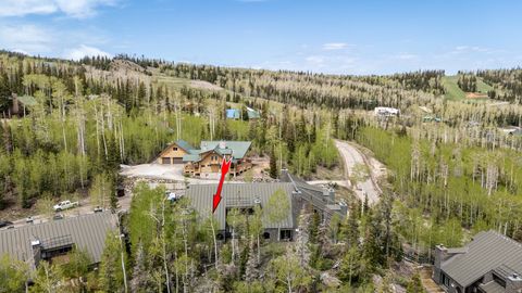 Tiny photo for 286 W EAGLES ROOST ST #C107, Brian Head, UT 84719 (MLS # 2121022)