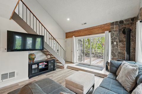 Tiny photo for 286 W EAGLES ROOST ST #C107, Brian Head, UT 84719 (MLS # 2121022)