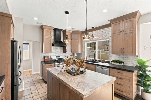 Tiny photo for 926 E IBIS WAY, Draper, UT 84020 (MLS # 2185666)