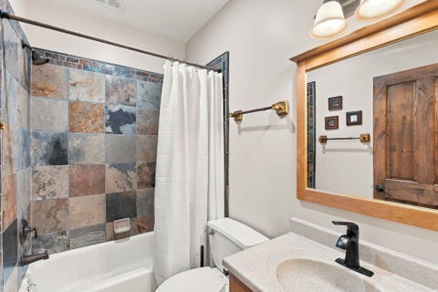 Tiny photo for 926 E IBIS WAY, Draper, UT 84020 (MLS # 2185666)