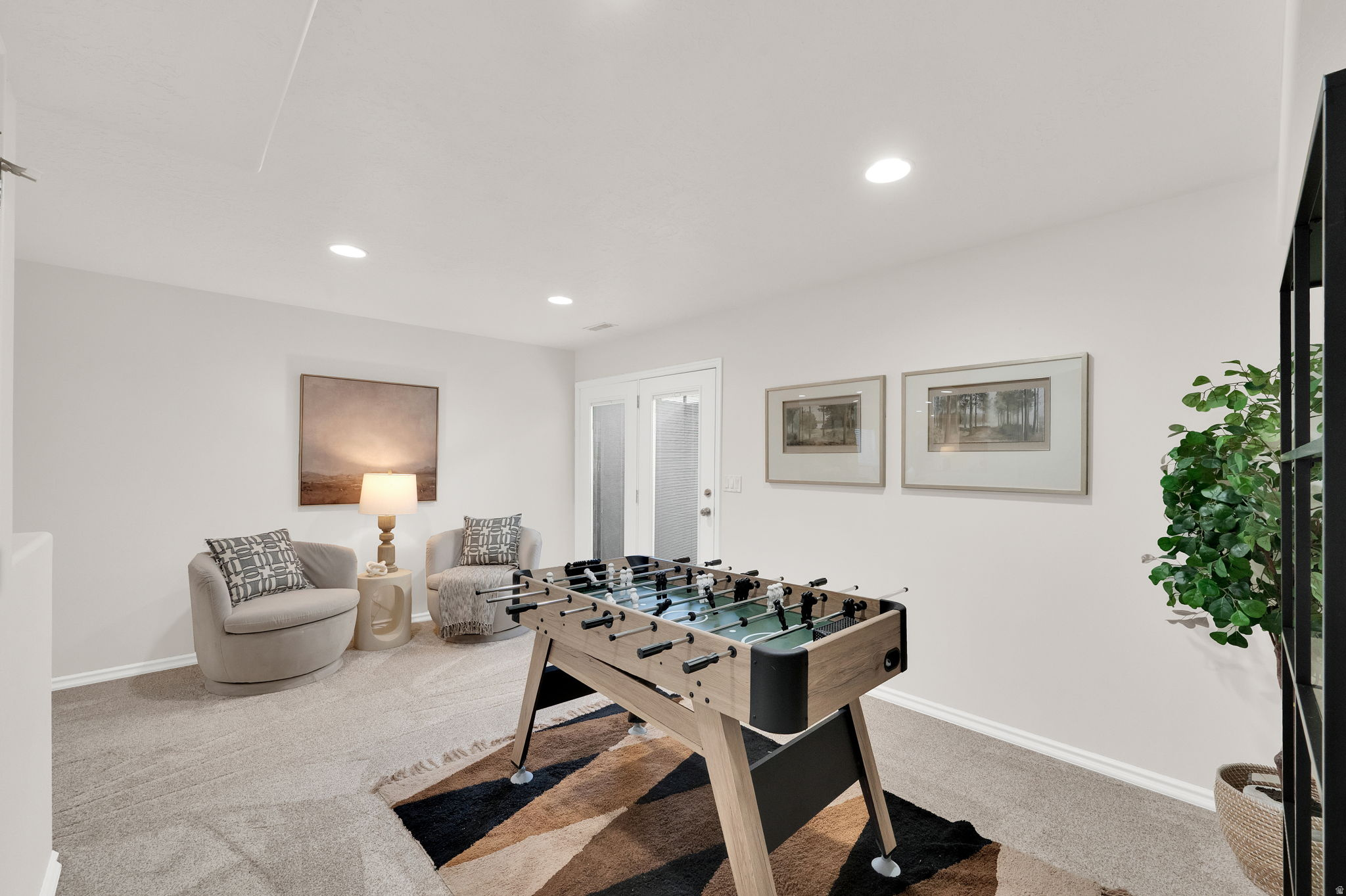 CRYSTAL COVE - Residential