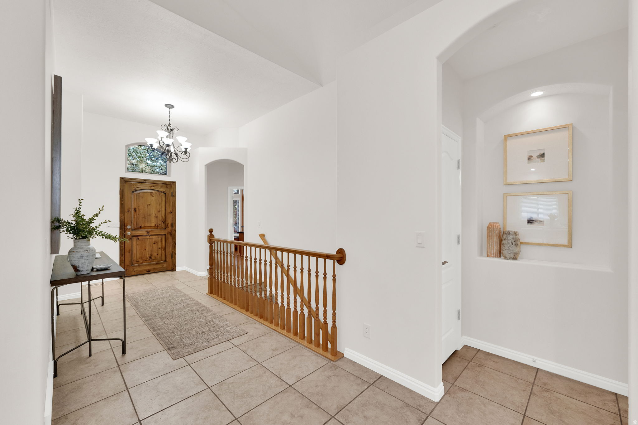 CRYSTAL COVE - Residential