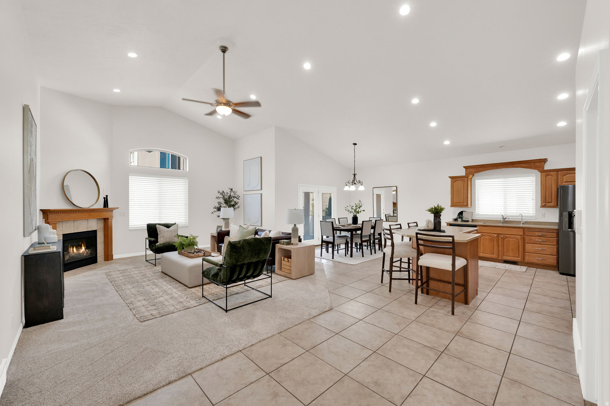 CRYSTAL COVE - Residential