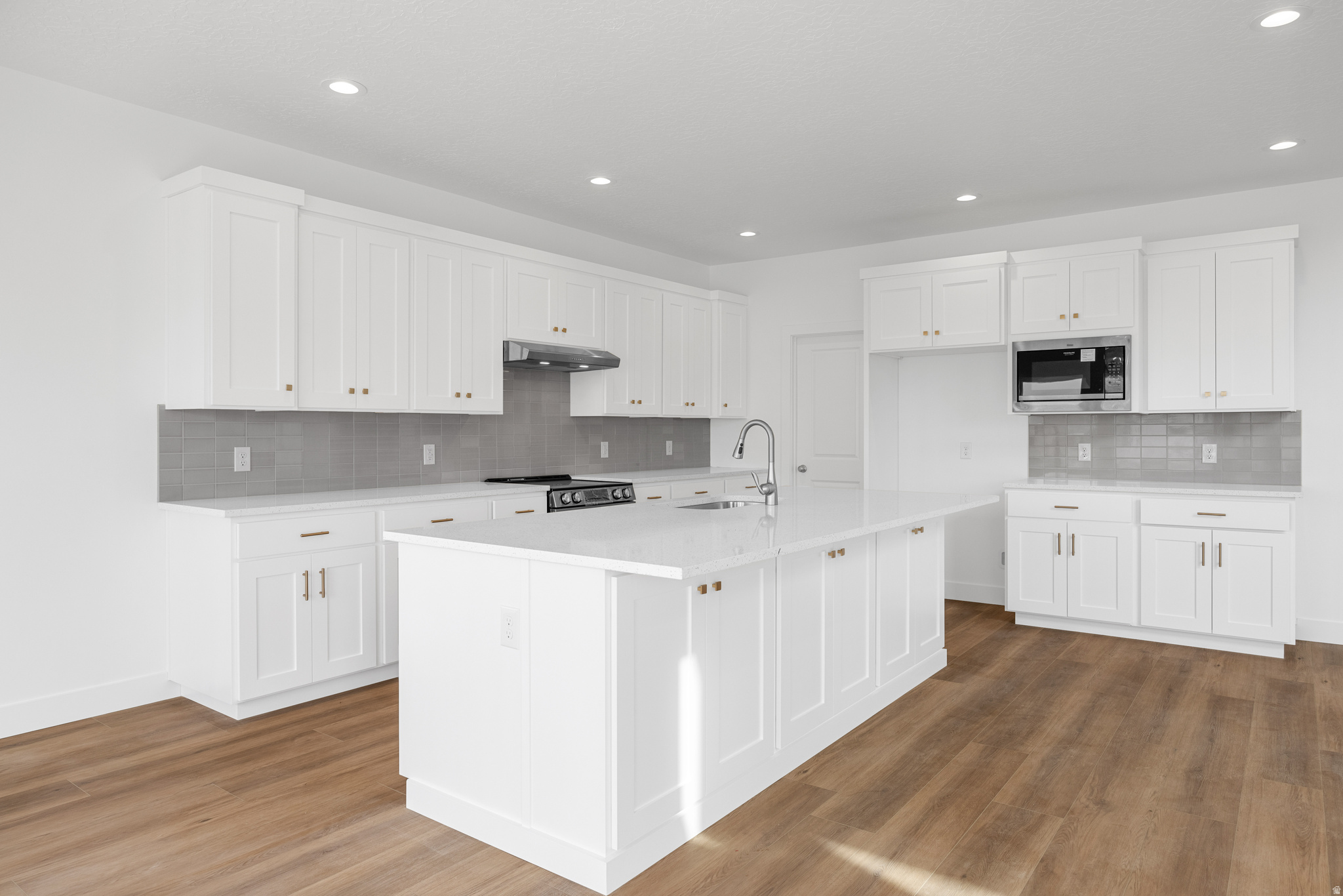 MELLOR AT SPANISH FORK - Residential