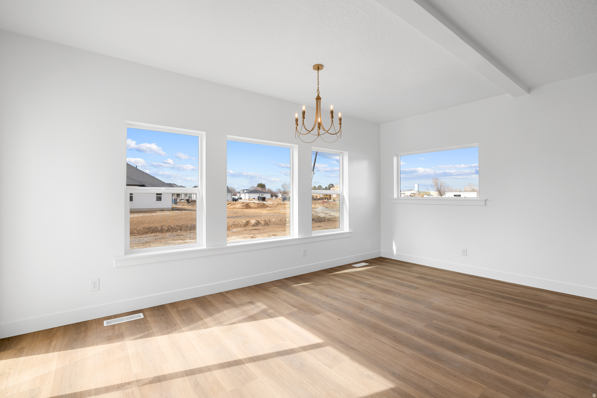 MELLOR AT SPANISH FORK - Residential