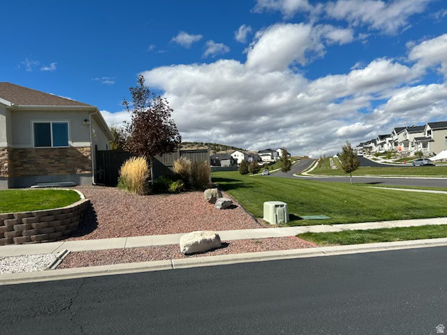 SKYLINE RIDGE - Residential