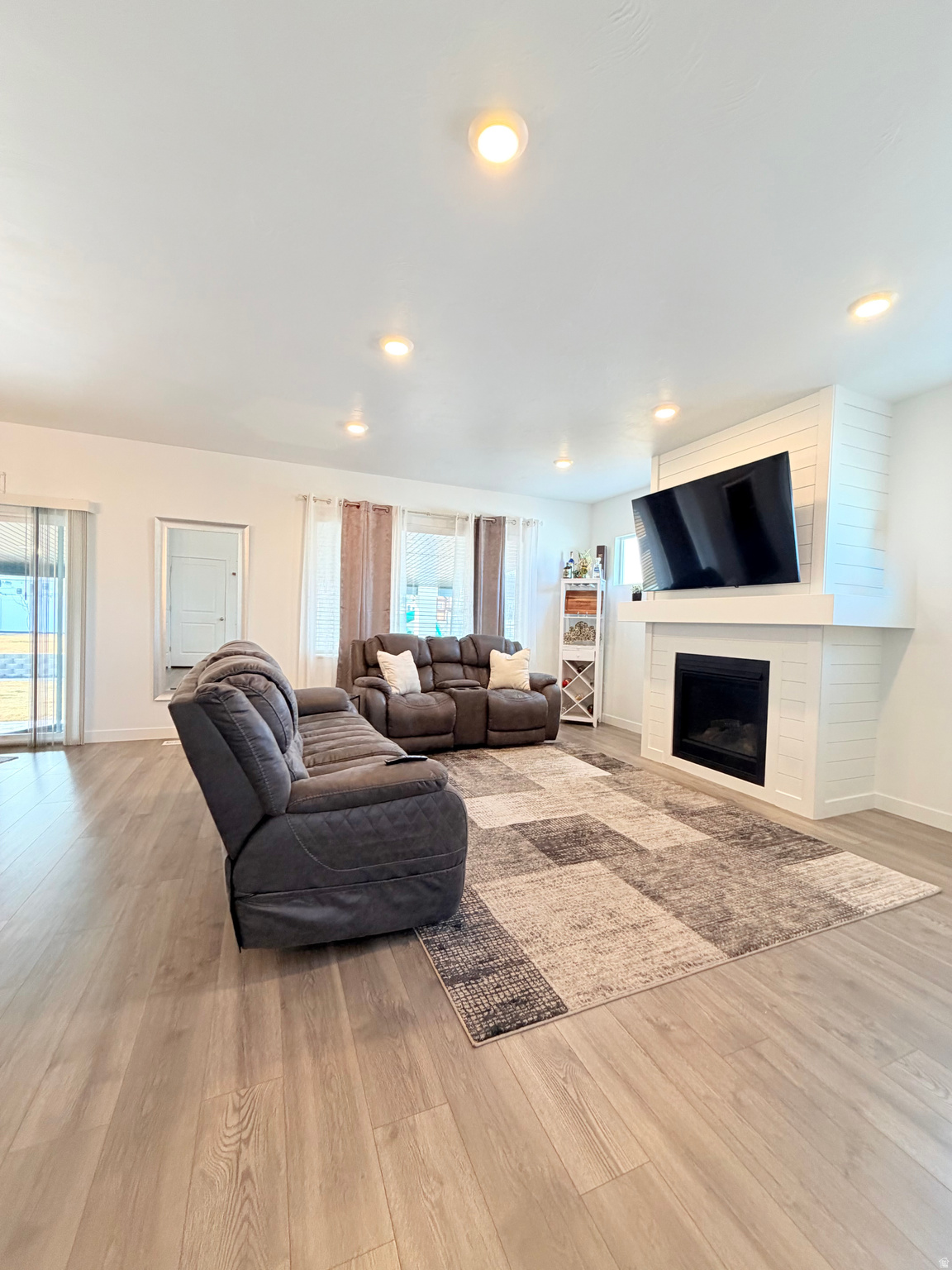 GRANTSVILLE ESTATES - Residential