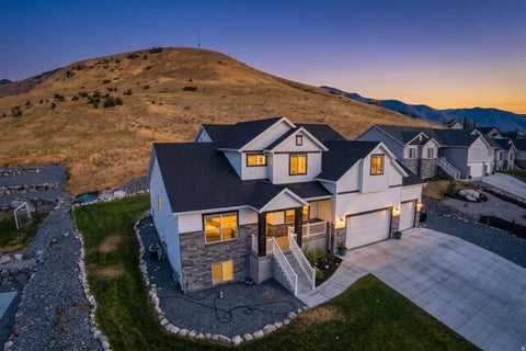 Homes For Sale - 672 N 890<br/> Hyde Park, UT 84318