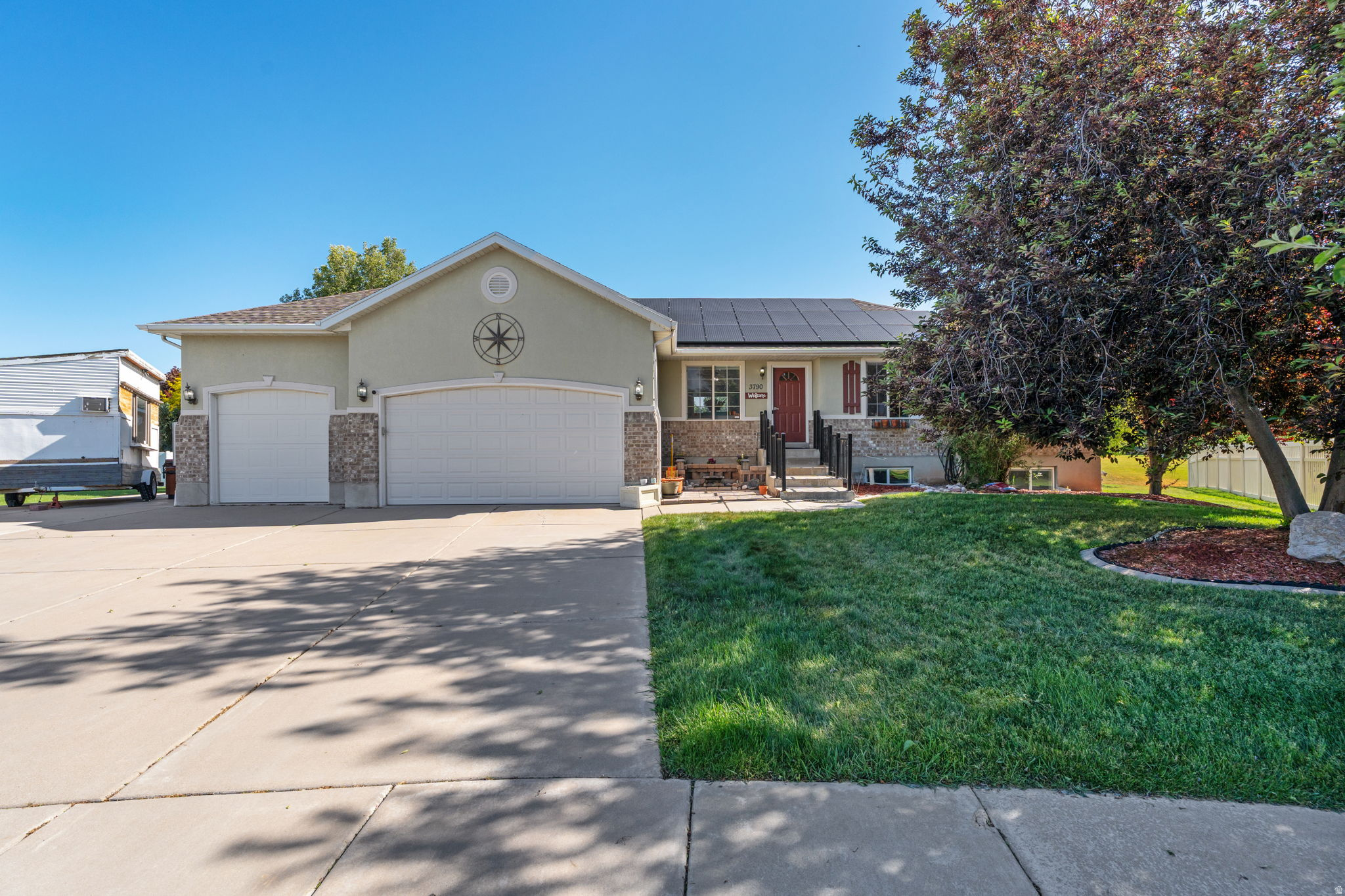 PRESTWICK - Residential